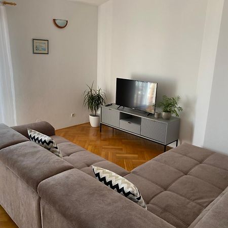 Apartmani Niks Makarska Luaran gambar