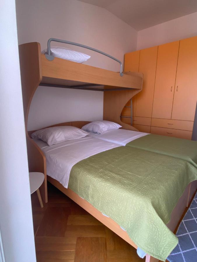 Apartmani Niks Makarska Luaran gambar